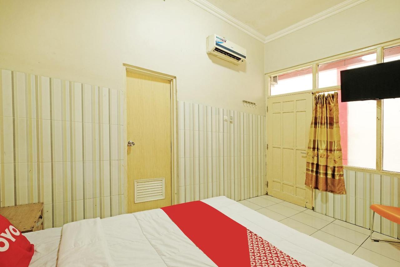 Oyo 91453 Hotel Srikandi Gejayan Maguwo Luaran gambar