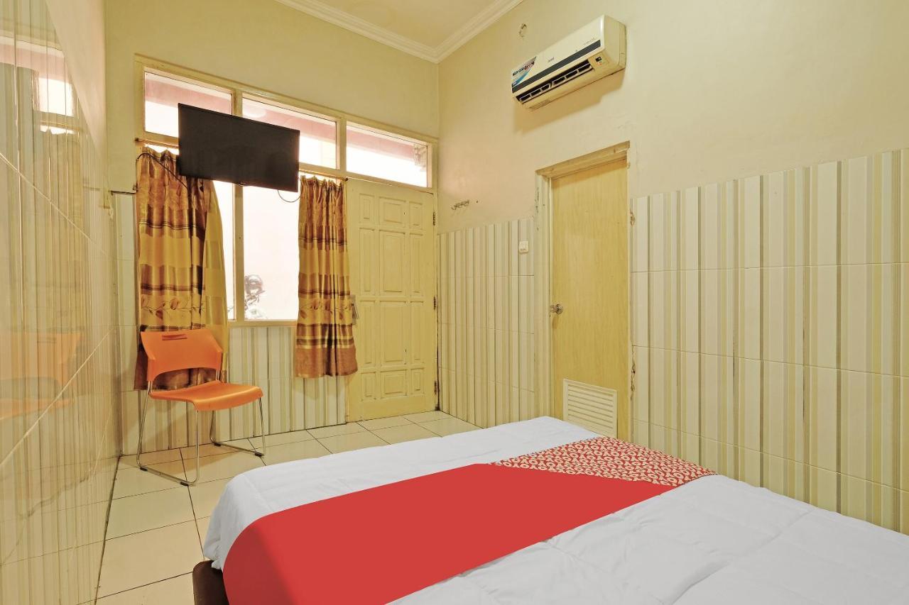 Oyo 91453 Hotel Srikandi Gejayan Maguwo Luaran gambar